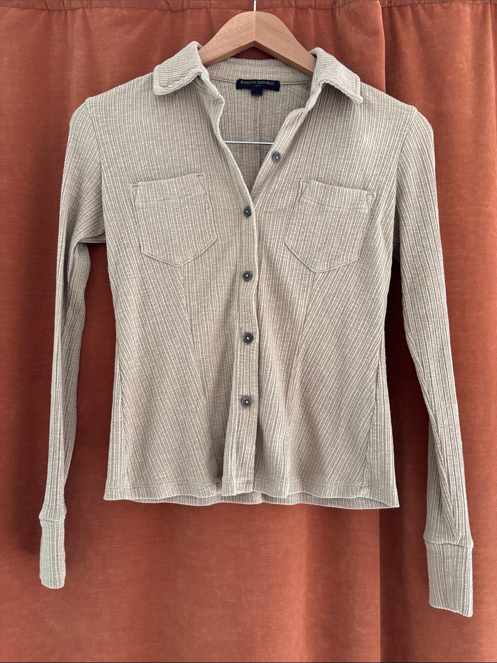 Banana Republic Women's Light Beige Ribbed Button-Down Shirt